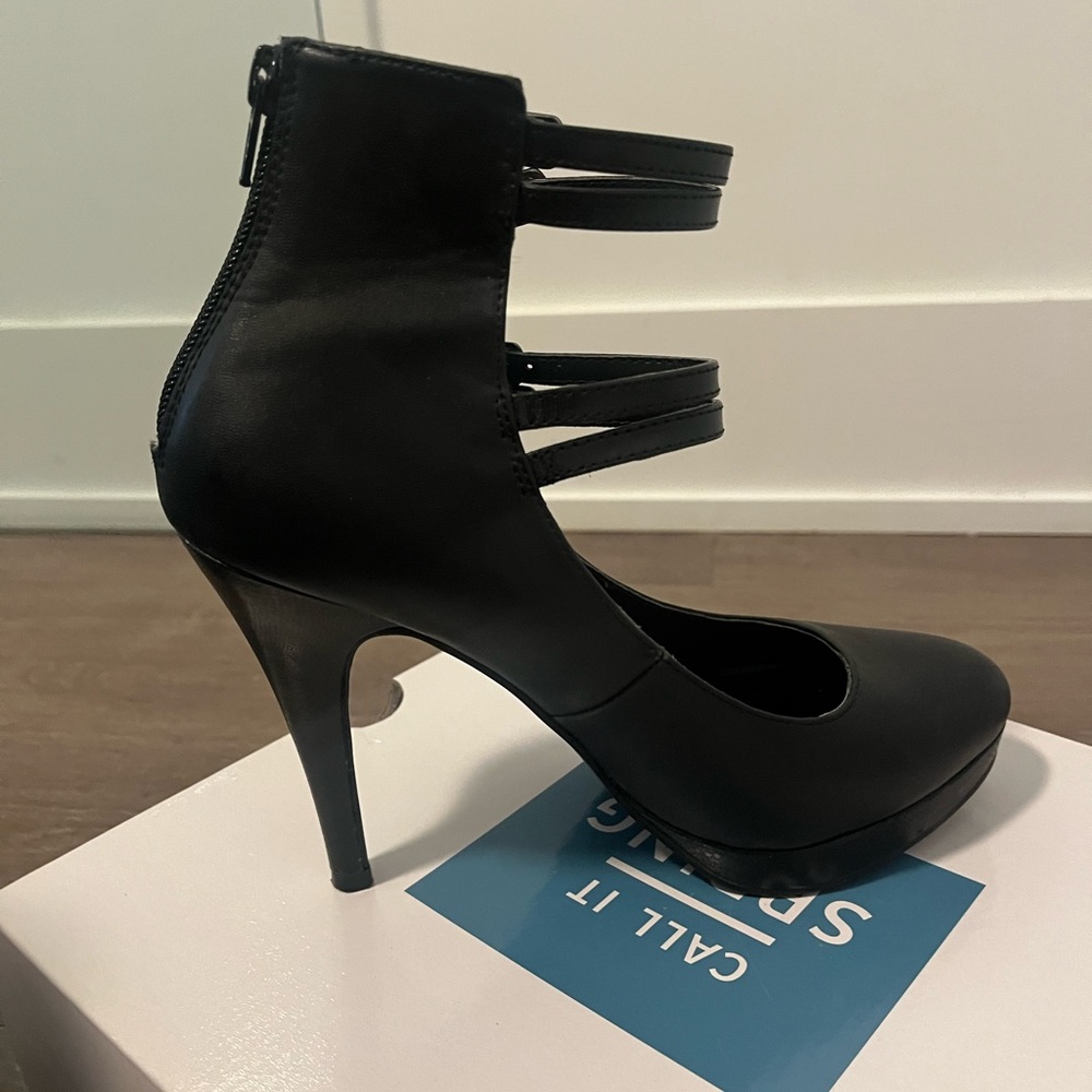 Call it Spring Drinnan Platform Heels Size 8.5 - Picture 3 of 4